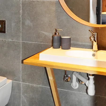 12 Person In * Favang