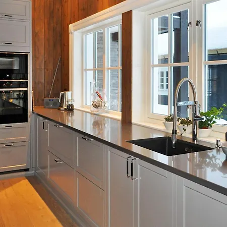 12 Person In بيت للعطل